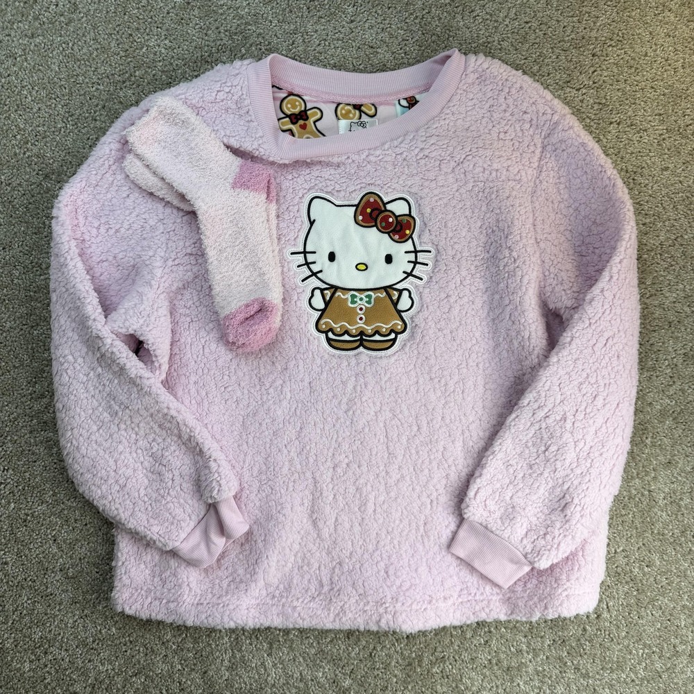 Hello Kitty Pajama Top Womens Large Pink Fleece Gingerbread Cat Socks Sleepwear